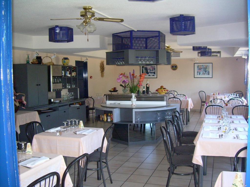 Hotel Le Chavanon Мерлин Экстерьер фото
